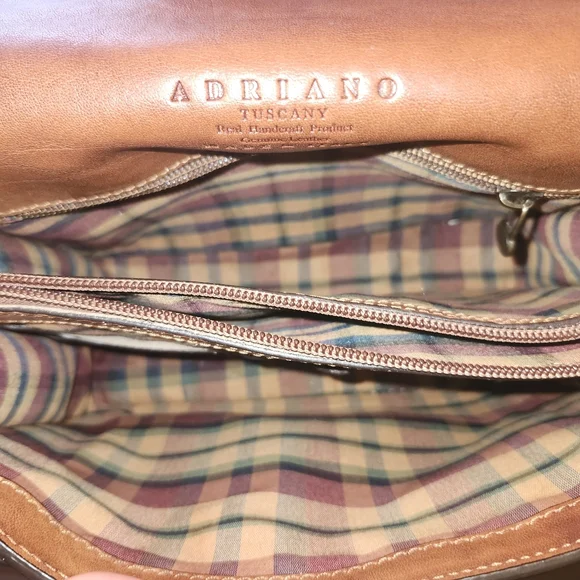 A.D. Firenze Handmade Leather Crossbody Satchel - Picture 3 of 12